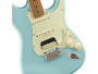 Fender LE AM Pro Strat HSS Roasted Maple Neck Daphne Blue